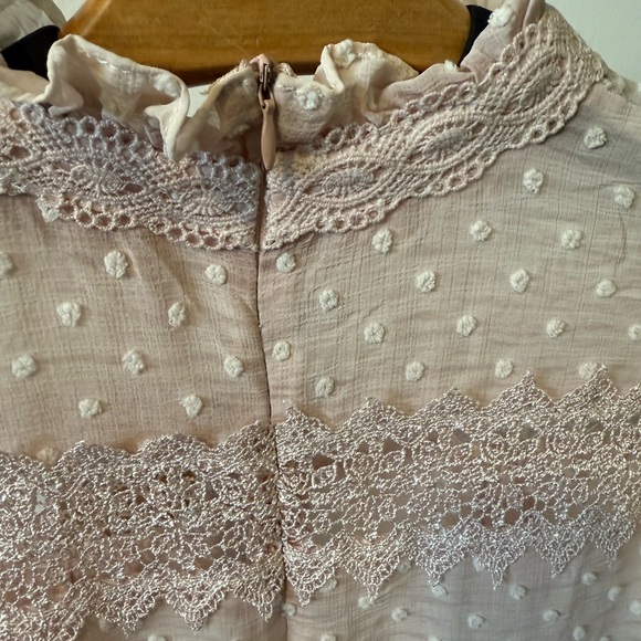 Brand NEW POL Pink Lace Sleeveless Top; size Small - Picture 4 of 6